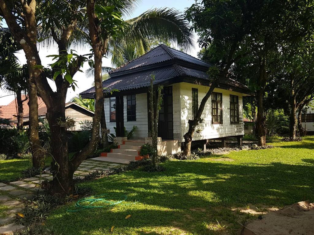 Villa Thakhek Exteriér fotografie