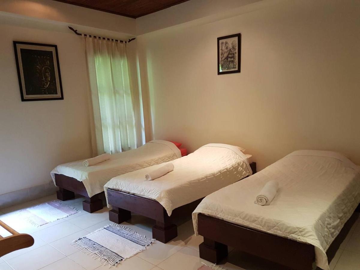 Villa Thakhek Exteriér fotografie